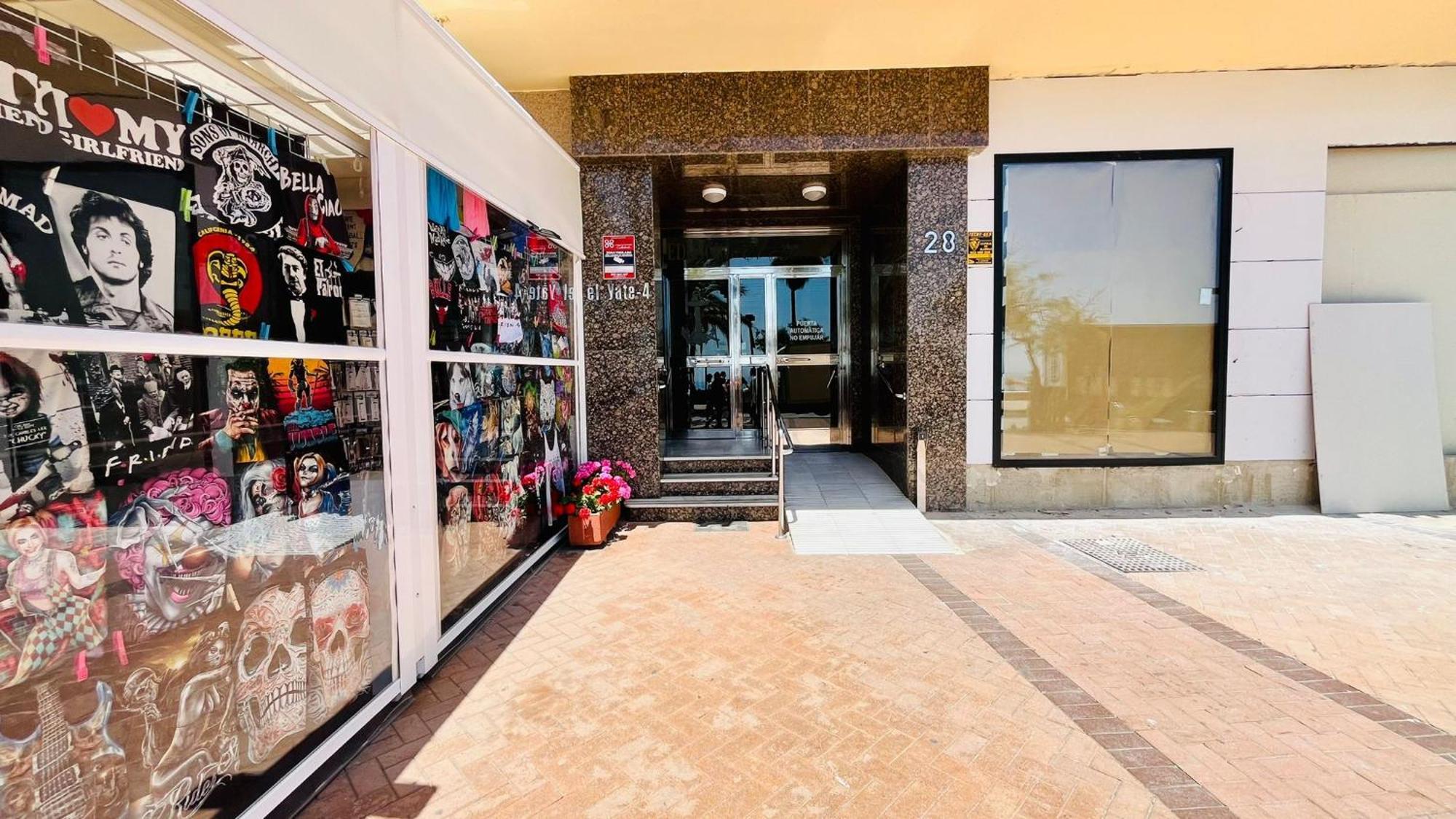 Апартаменты Atico En Yate Iv, Primera Linea Playa Фуэнхирола Экстерьер фото